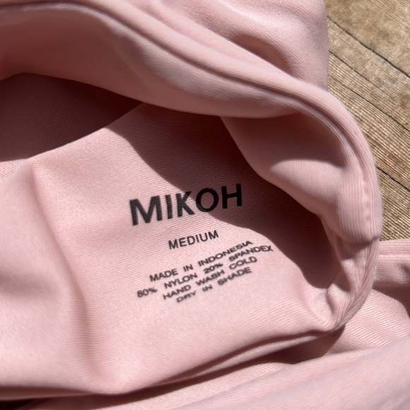Mikoh Bikini - Picture 5 of 5